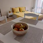 Krimski - Free Private Parking Apartment *