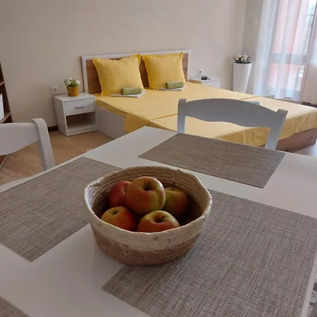Krimski - Free Private Parking Apartament *